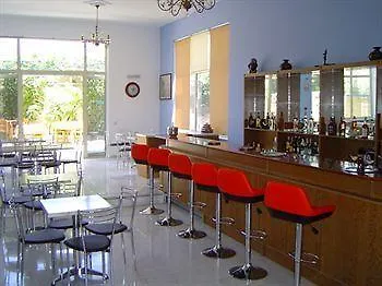 شقة Kourkoumelata